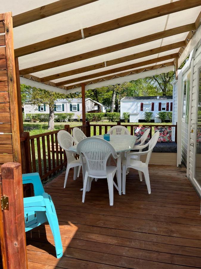 Mobil-home Climatisé Avec Piscine Chalet *